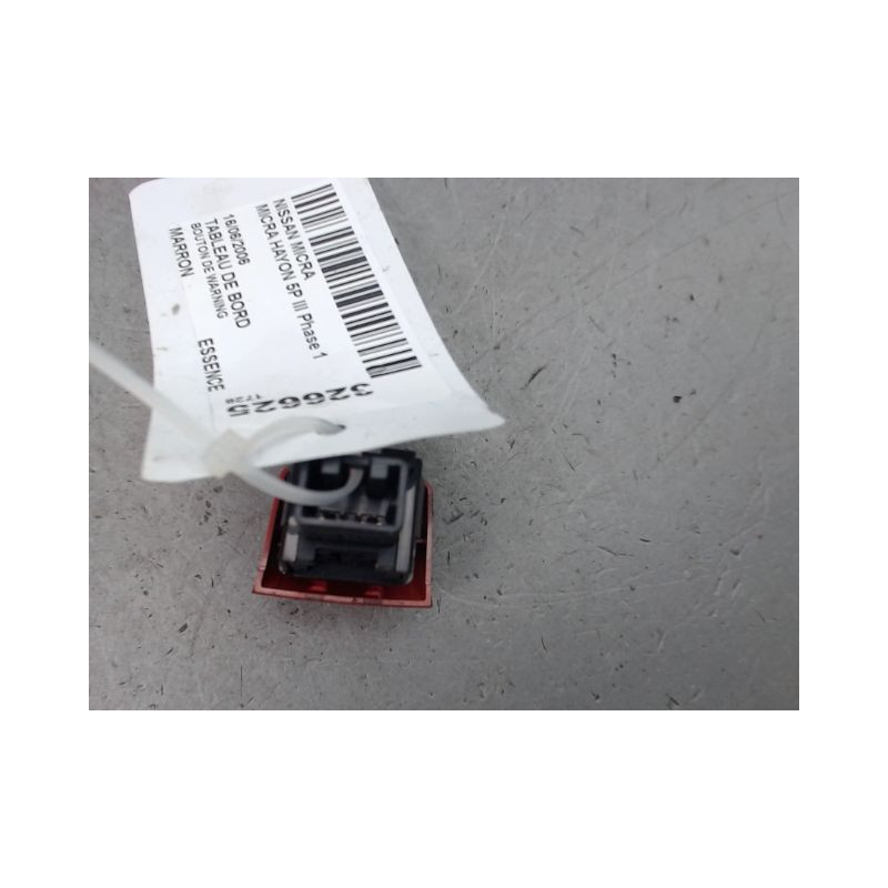 BOUTON DE WARNING NISSAN MICRA III Phase 1 2003-2005