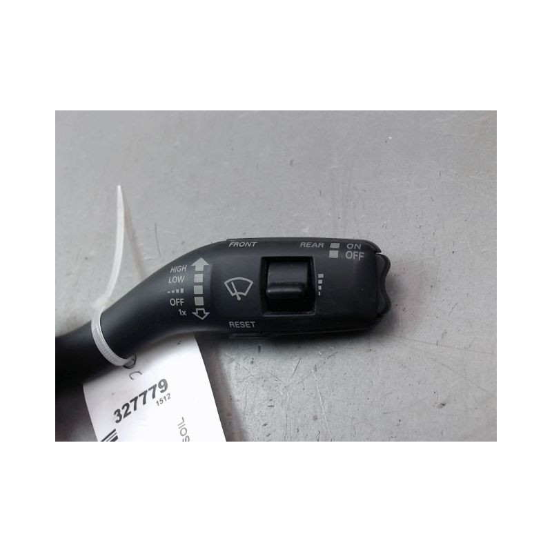 COMMANDE ESSUIE GLACE AUDI A3 SPORTBACK II Phase 1 (8P) 2004-2008