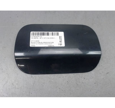 VOLET DE TRAPPE CARBURANT