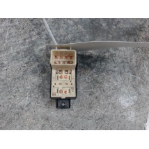 COMMANDE LEVE-GLACE PORTE AVD CHEVROLET CAPTIVA