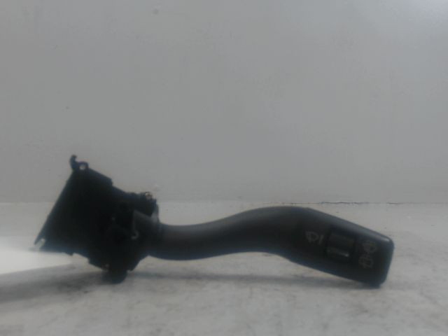 Moteur D'Essuie-Glace Avant – Audi A4 (2) – Pièce Auto D'Occasion – Garantie 3 Mois