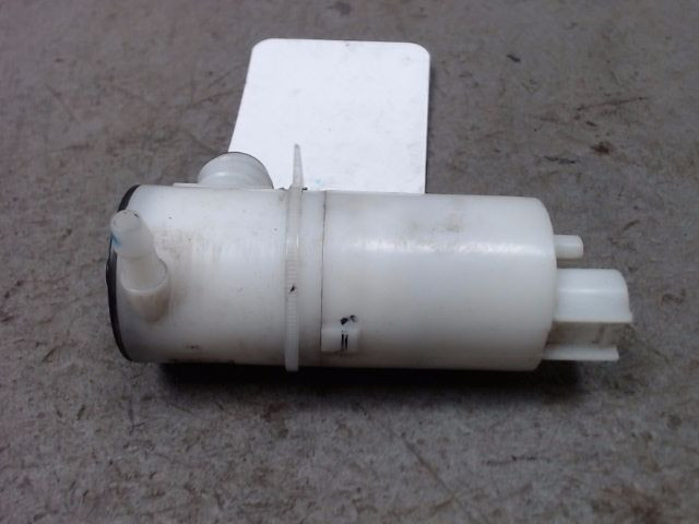 Pompe Lave-Glace Avant/Arrière Mazda 2 2224663A - Compatible 2007-2015 - Pièce De Rechange Neuve Haute Qualité