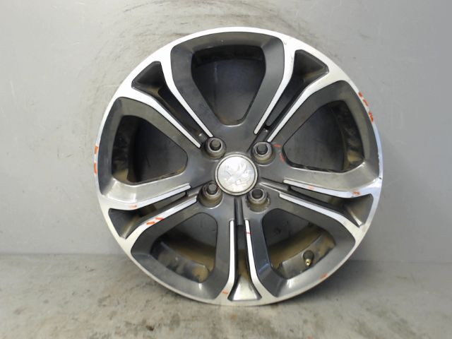 jante-aluminium-peugeot-208
