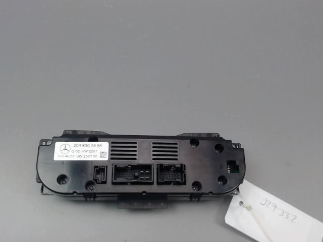 Commande De Chauffage Pour MERCEDES Classe C 203 Phase 1 - Réf. 2098300385 - Occasion En état Correct